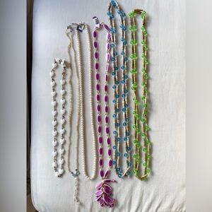 Vintage: 6 Pc Costume Jewelry Necklace Lot